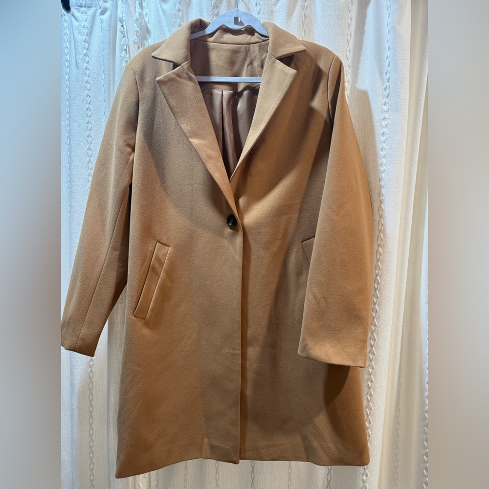 Camel Longline Single-Button Coat – Size XL (Fits Large) – Never Worn